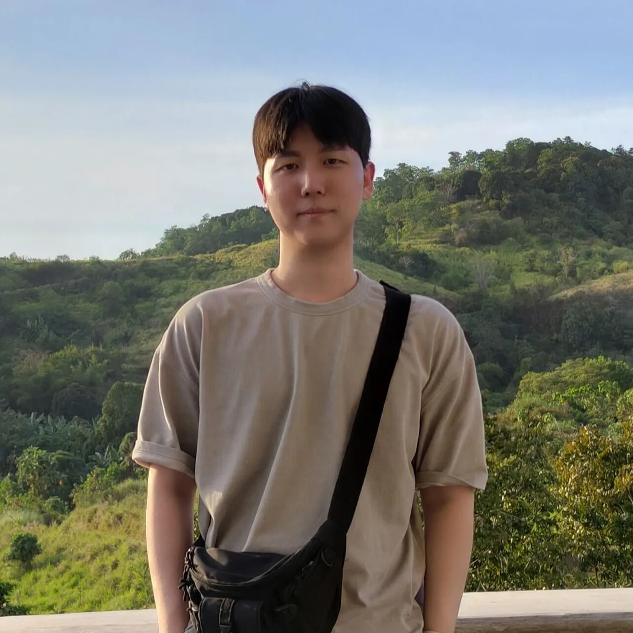 엔지니어가 뛰어놀기에 좋은 환경을 갖춘 팀 인터뷰 사진